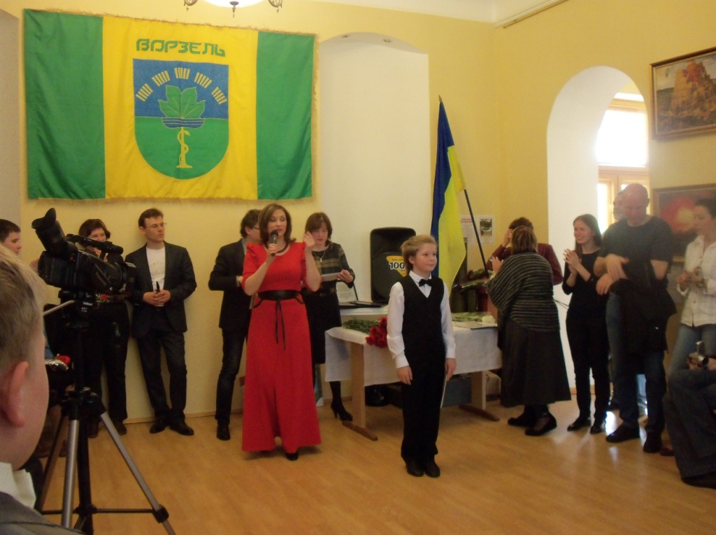 У Ворзелі змагалися молоді піаністи Київщини